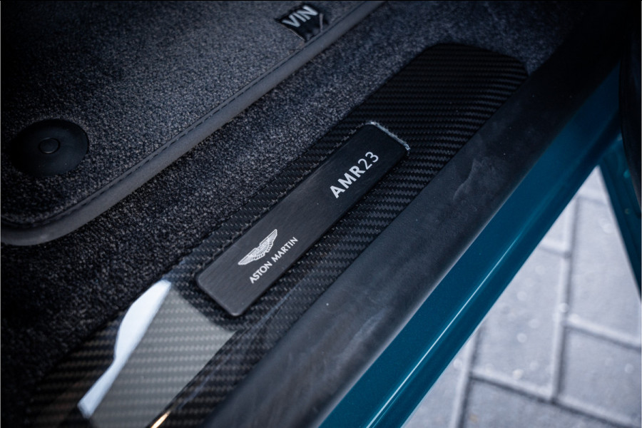 Aston Martin Dbx 4.0 V8 707 - AMR23 | F1-Inspired | Panorama | Keramisch | Elek. Trekhaak