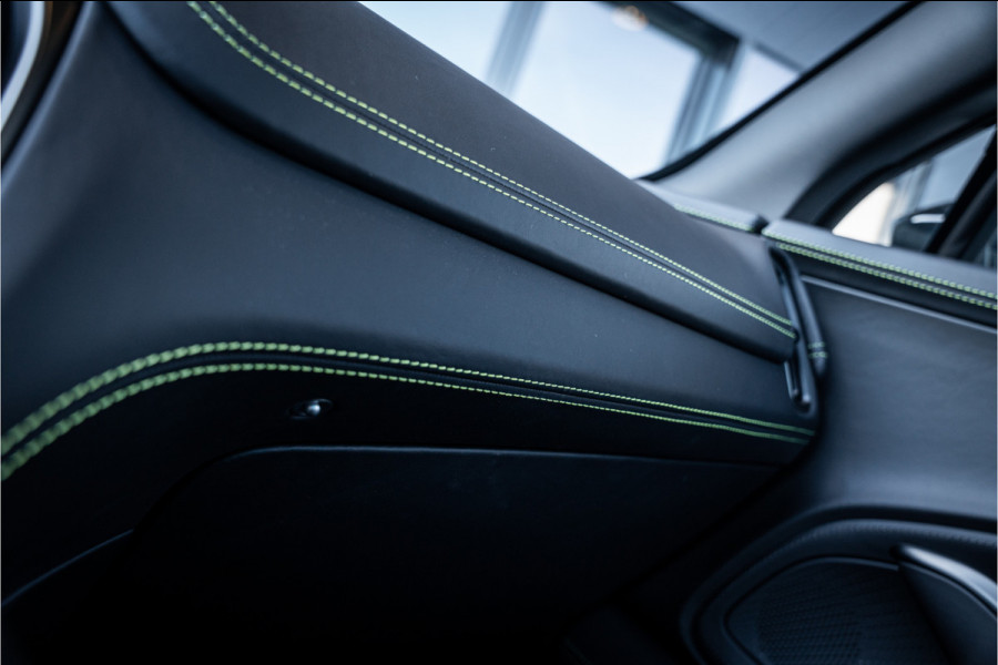 Aston Martin Dbx 4.0 V8 707 - AMR23 | F1-Inspired | Panorama | Keramisch | Elek. Trekhaak