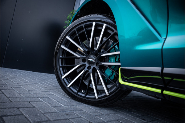 Aston Martin Dbx 4.0 V8 707 - AMR23 | F1-Inspired | Panorama | Keramisch | Elek. Trekhaak