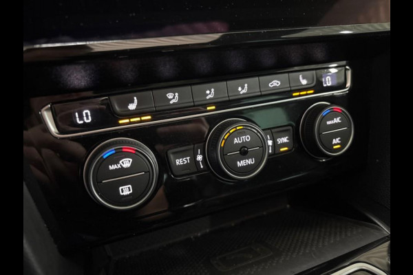 Volkswagen Passat Variant 1.6 TDI Elegance Business R PANORAMADAK/360 CAMERA/SPORTSTOELEN
