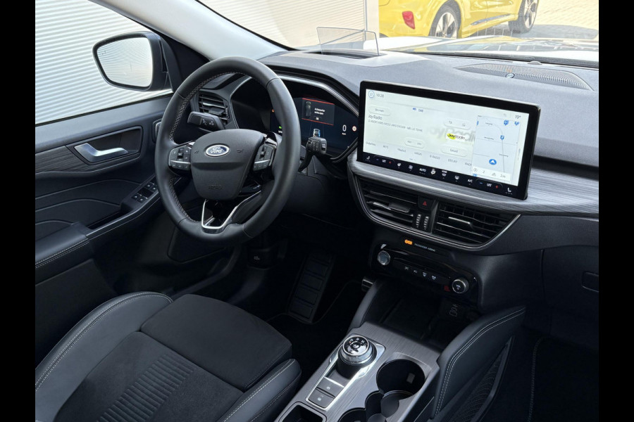 Ford Kuga 2.5 FHEV Active X 190pk | Driver Assistance Pack | Tecnology Pack | Winterpack | Panoramadak | Geen stekker nodig