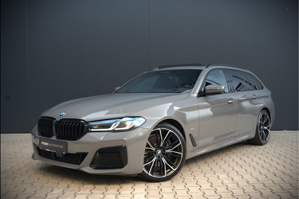 BMW 5 Serie Touring 530i High Executive M Sport | Panoramadak | Head-Up Display | Laser | Trekhaak | Stoelverwarming | Stuurverwarming | Memory Seats | Keyless | Adaptive Cruise Control | Comfort Seats | Shadowline | BTW | NAP | Dealer Ond