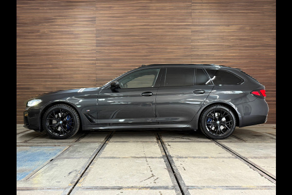 BMW 5 Serie Touring 530i High Executive | M-Sport | LCI | Facelift | Laser | HUD | 360 Camera | Winter-pakket |