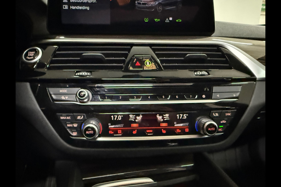 BMW 5 Serie Touring 530i High Executive | M-Sport | LCI | Facelift | Laser | HUD | 360 Camera | Winter-pakket |