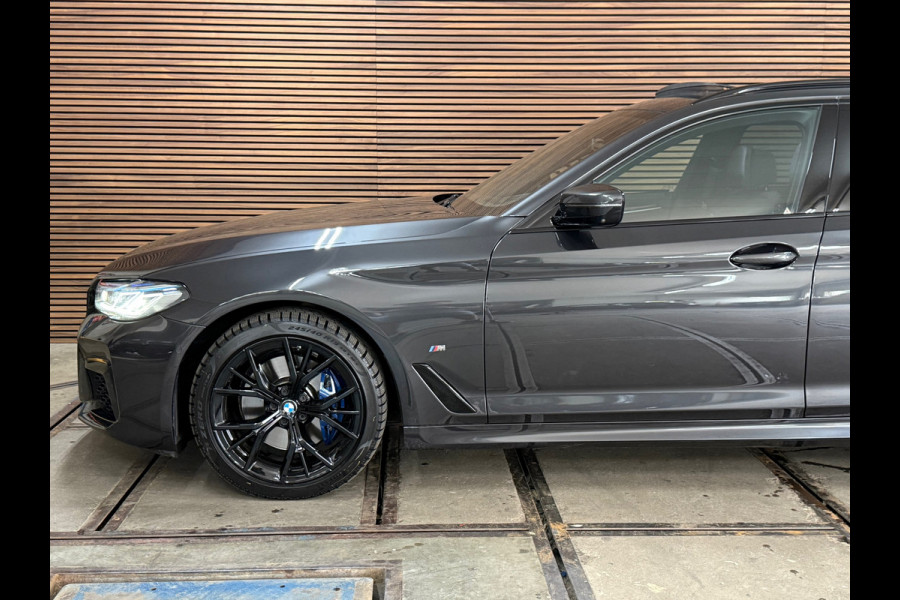 BMW 5 Serie Touring 530i High Executive | M-Sport | LCI | Facelift | Laser | HUD | 360 Camera | Winter-pakket |