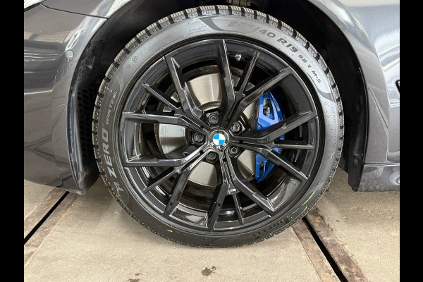 BMW 5 Serie Touring 530i High Executive | M-Sport | LCI | Facelift | Laser | HUD | 360 Camera | Winter-pakket |
