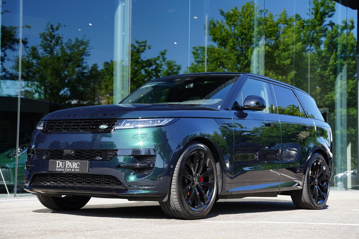 Land Rover Range Rover Sport P 460 E Dynamic HSE SVO BRITISH RACING GREEN Land Rover Range Rover Sport P 460 E Dynamic HSE SVO BRITISH RACING GREEN