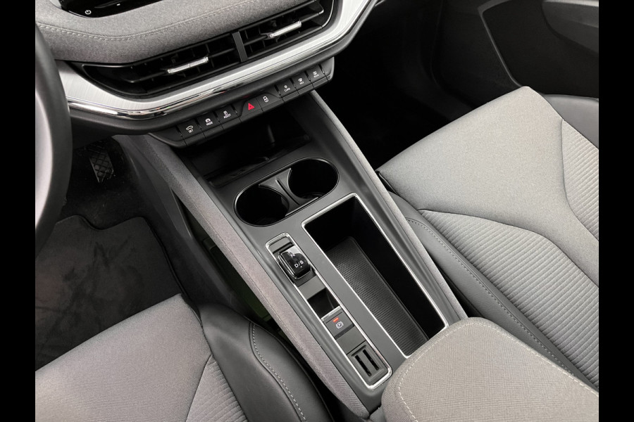 Škoda ENYAQ iV 80 (INCL.BTW) *DIGI-COCKPIT | FULL-LED | 1/2LEATHER | BLINDSPOT | CAMERA | NAVI-FULLMAP | DAB+ | KEYLESS | 19''ALU*