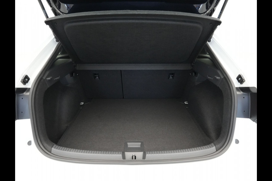 Volkswagen Taigo 1.0 TSI 110pk R-Line Panorama Matrix Led Clima Navi via App
