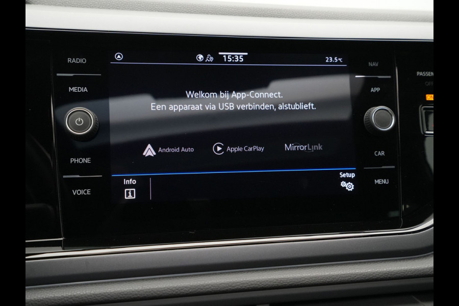 Volkswagen Taigo 1.0 TSI 110pk R-Line Panorama Matrix Led Clima Navi via App