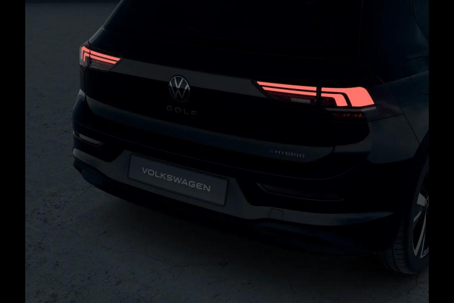 Volkswagen Golf Life Edition 1.5 eHybrid 150 kW / 204 pk Hatchback