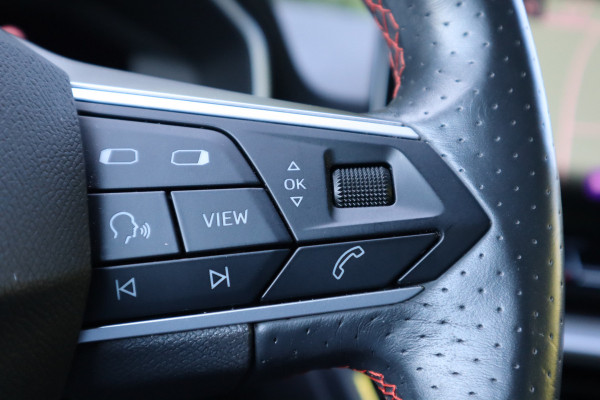Seat Leon 1.0 TSI FR Launch Edition | Navi | Virtual Dash | Carplay |
