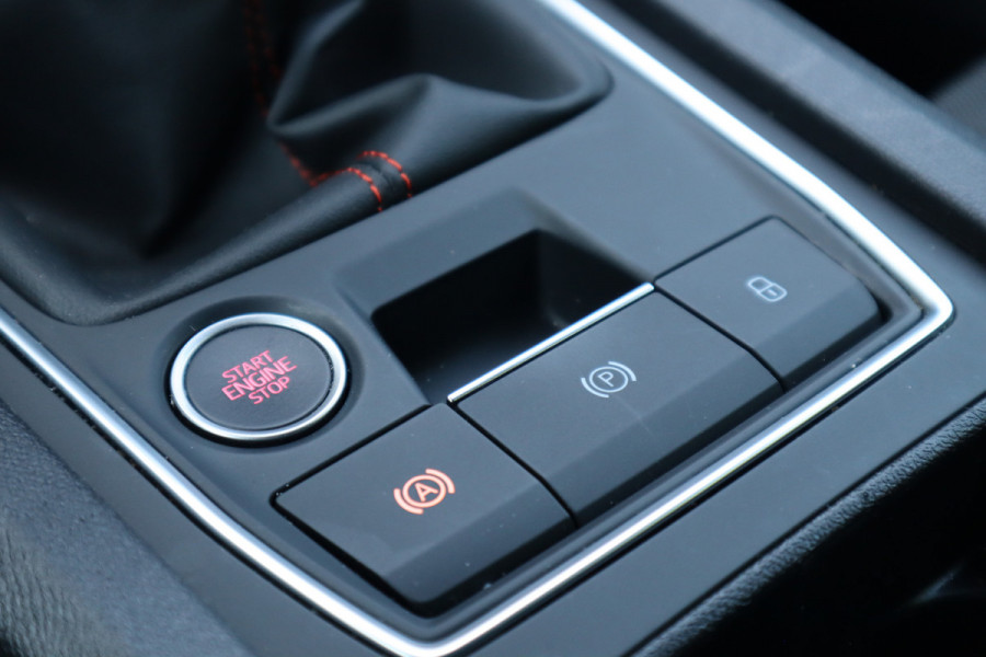 Seat Leon 1.0 TSI FR Launch Edition | Navi | Virtual Dash | Carplay |