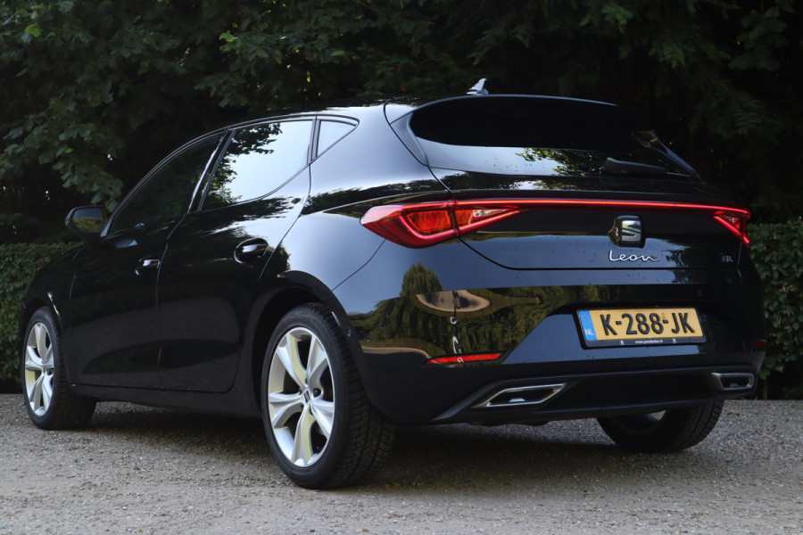 Seat Leon 1.0 TSI FR Launch Edition | Navi | Virtual Dash | Carplay |