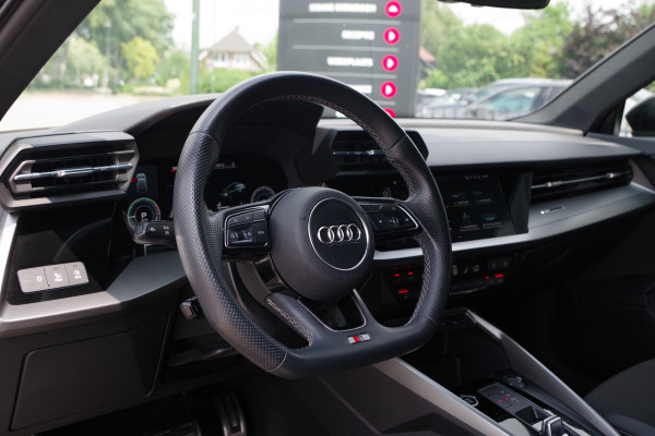 Audi A3 Sportback 45 TFSI e 245 PK Competition S-Line Edition, Adap. Cruise Control, Carplay