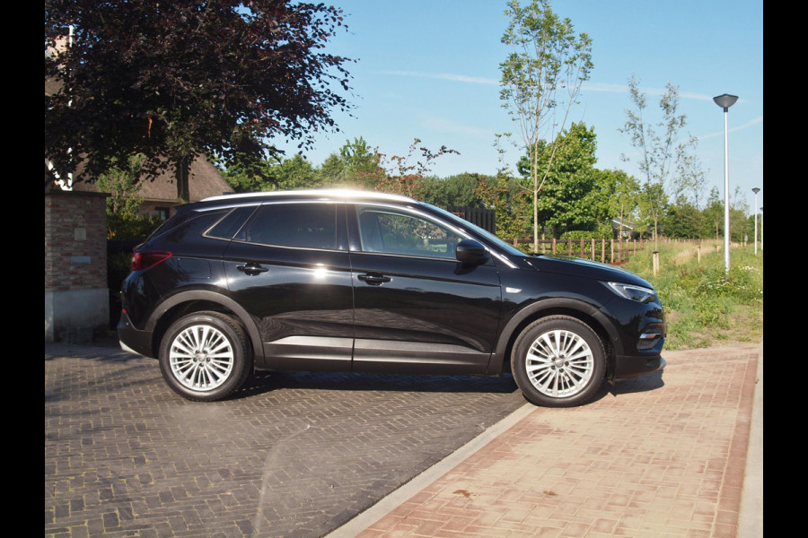 Opel Grandland X 1.2 Turbo Innovation | Camera | Apple Carplay | Cruise Control | Stoel verwarming/ventilatie |