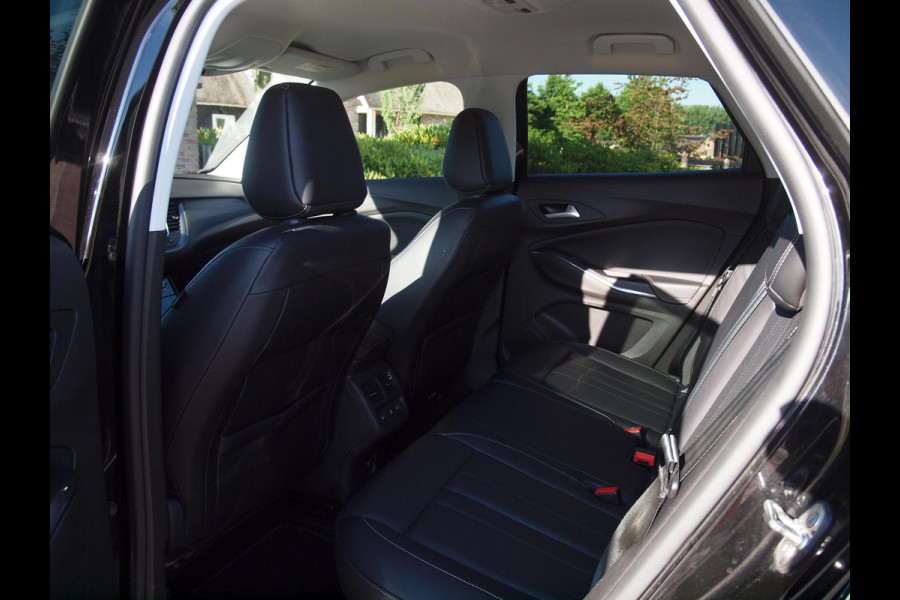 Opel Grandland X 1.2 Turbo Innovation | Camera | Apple Carplay | Cruise Control | Stoel verwarming/ventilatie |