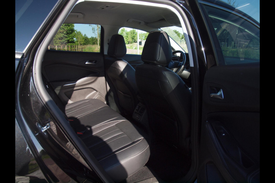 Opel Grandland X 1.2 Turbo Innovation | Camera | Apple Carplay | Cruise Control | Stoel verwarming/ventilatie |