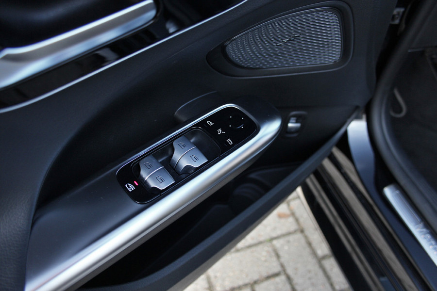 Mercedes-Benz C-Klasse Estate 200 AMG Line | ACC | Carplay | Trekhaak