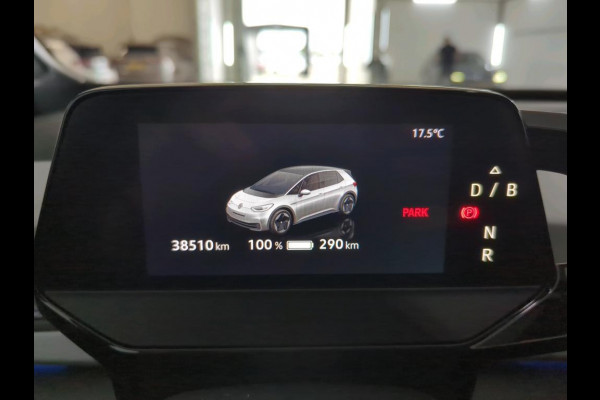 Volkswagen ID.3 Pure 45 kWh SCHAALSTOELEN/IQ LED KOPLAMPEN/CAMERA/KEYLESS