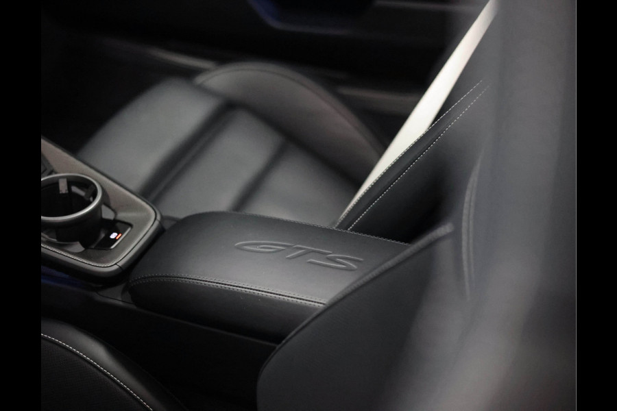 Porsche 911 Targa 4 GTS | PTS - SportDesign - Carbon - Leder pakket