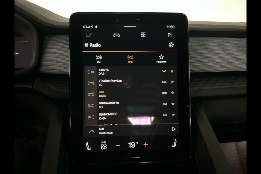 Polestar 2 Long Range Single Motor 78 kWh | Voorstoelen verwarmd | Uitwijk assistens | Rijstrooksensor met correctie