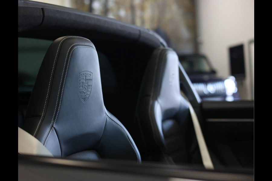 Porsche 911 Targa 4 GTS | PTS - SportDesign - Carbon - Leder pakket