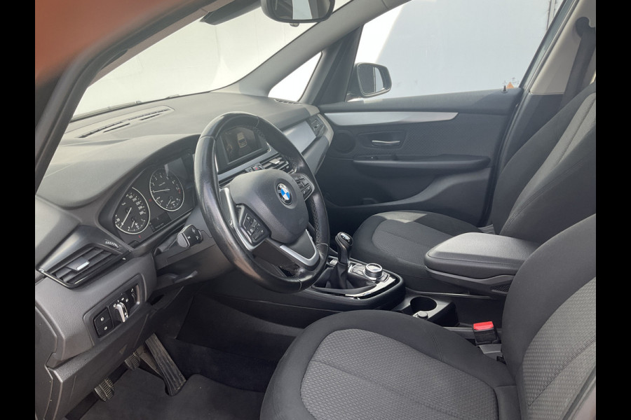 BMW 2 Serie Gran Tourer 7-Pers Executive Trekhhaak Nav/Cruise Stoelverw Elek.Klep Led NAP!