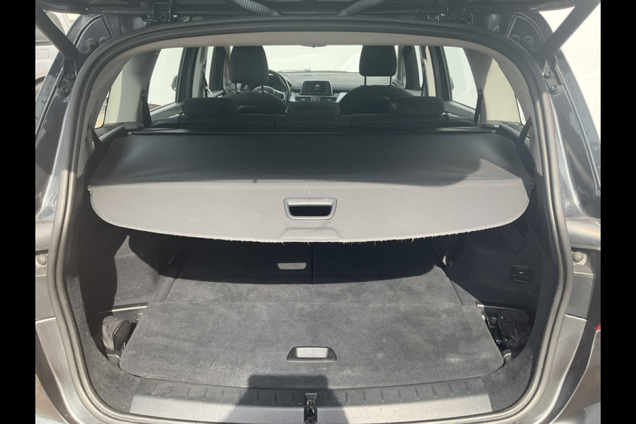 BMW 2 Serie Gran Tourer 7-Pers Executive Trekhhaak Nav/Cruise Stoelverw Elek.Klep Led NAP!