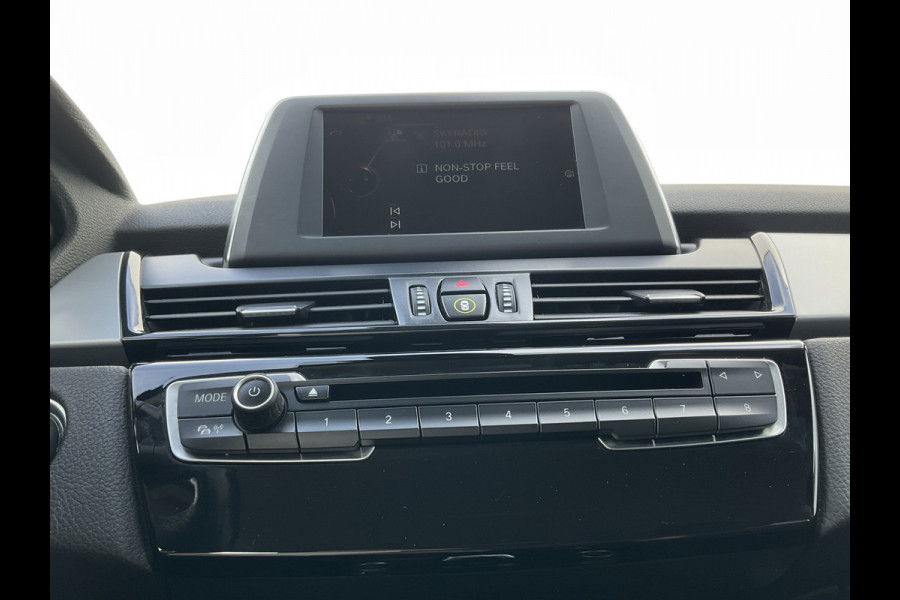 BMW 2 Serie Gran Tourer 7-Pers Executive Trekhhaak Nav/Cruise Stoelverw Elek.Klep Led NAP!