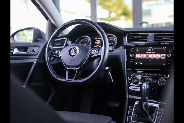 Volkswagen Golf 1.5 TSI Highline Business R-Line | Stoelverw. | PDC | ACC