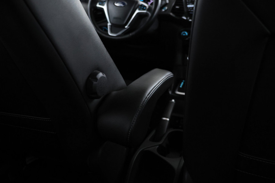 Ford EcoSport 1.5 Ti-VCT Titanium Automaat, Lichtmetalen velgen, Airco.