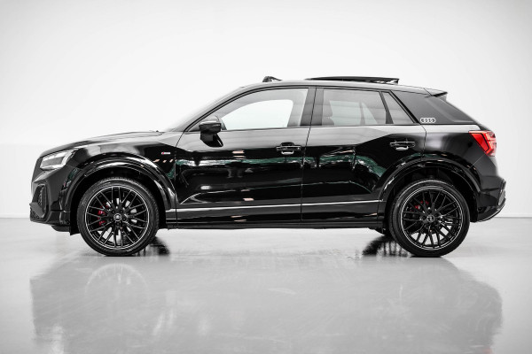Audi Q2 35 TFSI Edition one |3xS-Line|Pano|Ambient|VOLL|