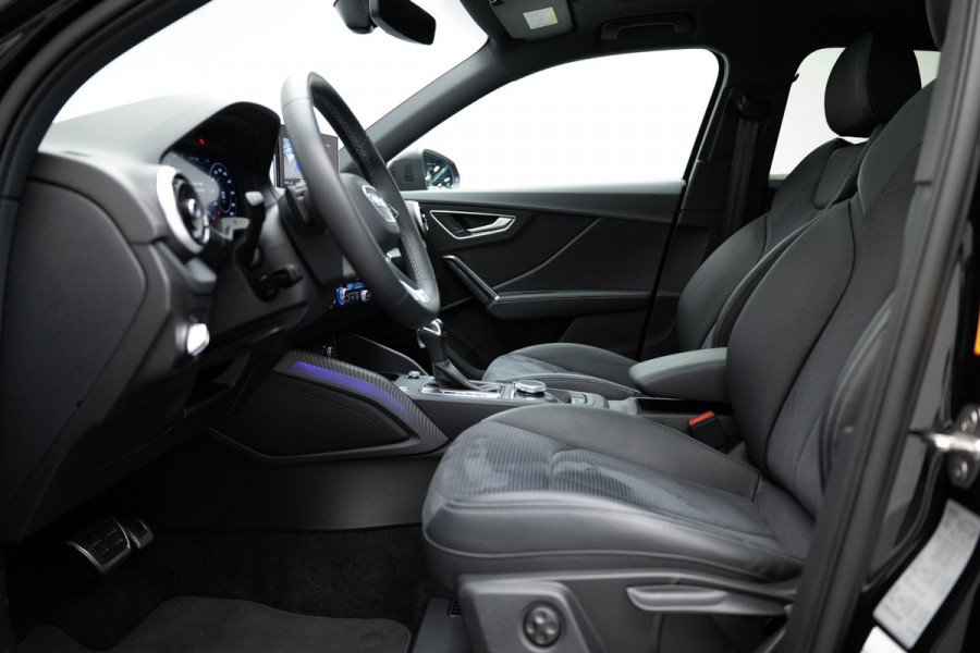 Audi Q2 35 TFSI Edition one |3xS-Line|Pano|Ambient|VOLL|
