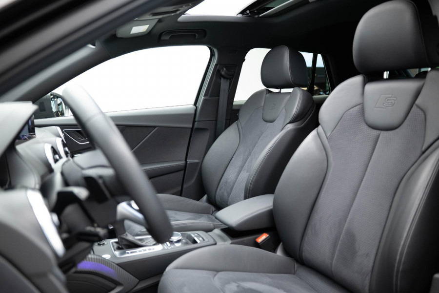 Audi Q2 35 TFSI Edition one |3xS-Line|Pano|Ambient|VOLL|