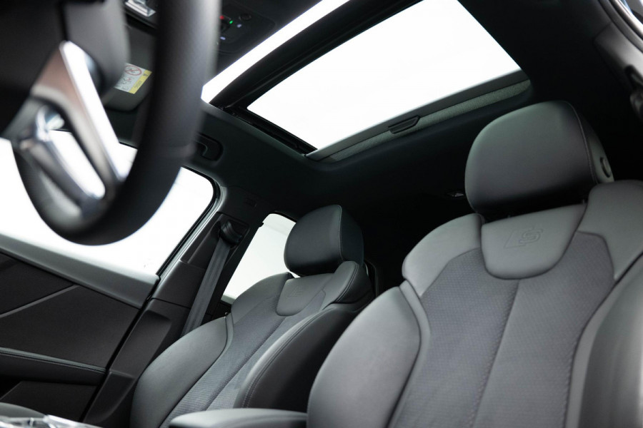 Audi Q2 35 TFSI Edition one |3xS-Line|Pano|Ambient|VOLL|