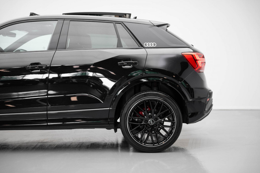 Audi Q2 35 TFSI Edition one |3xS-Line|Pano|Ambient|VOLL|