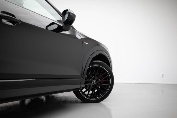 Audi Q2 35 TFSI Edition one |3xS-Line|Pano|Ambient|VOLL|