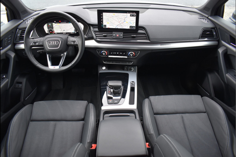 Audi Q5 55 TFSI e S-Line 367 Pk Luchtvering Trekhaak Matrix ACC Sfeerverlichting 20 Inch