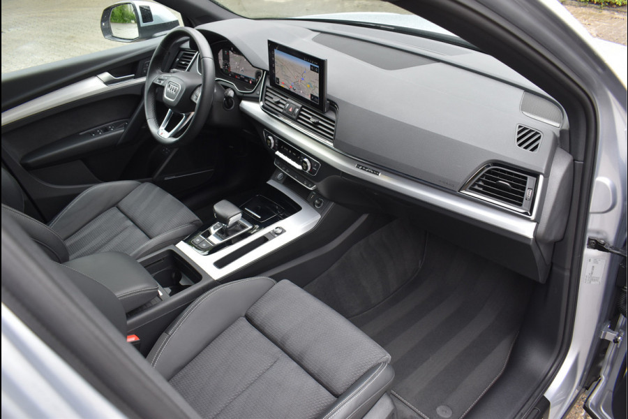 Audi Q5 55 TFSI e S-Line 367 Pk Luchtvering Trekhaak Matrix ACC Sfeerverlichting 20 Inch