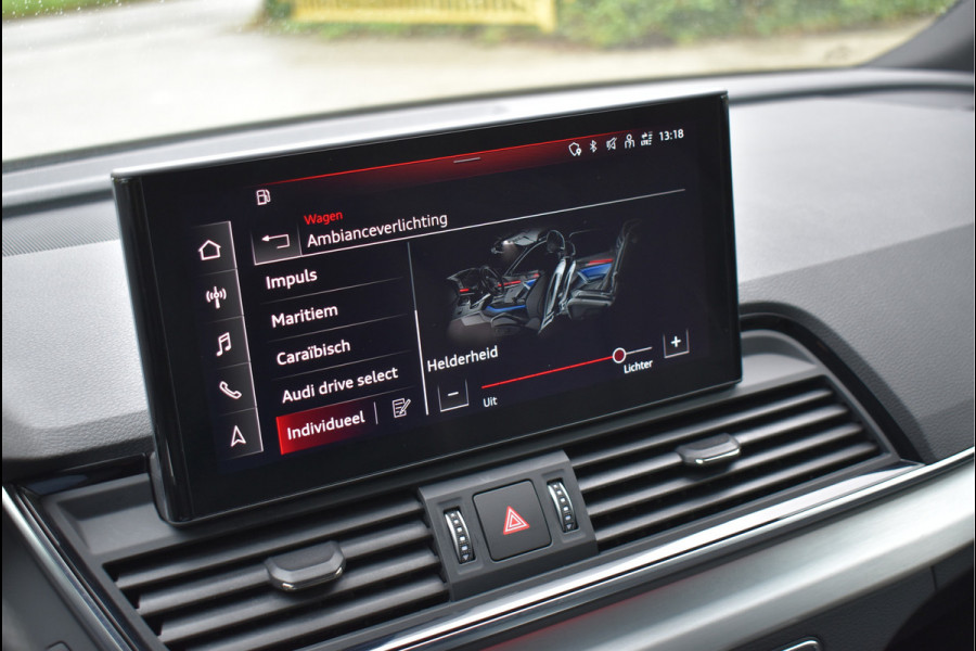 Audi Q5 55 TFSI e S-Line 367 Pk Luchtvering Trekhaak Matrix ACC Sfeerverlichting 20 Inch