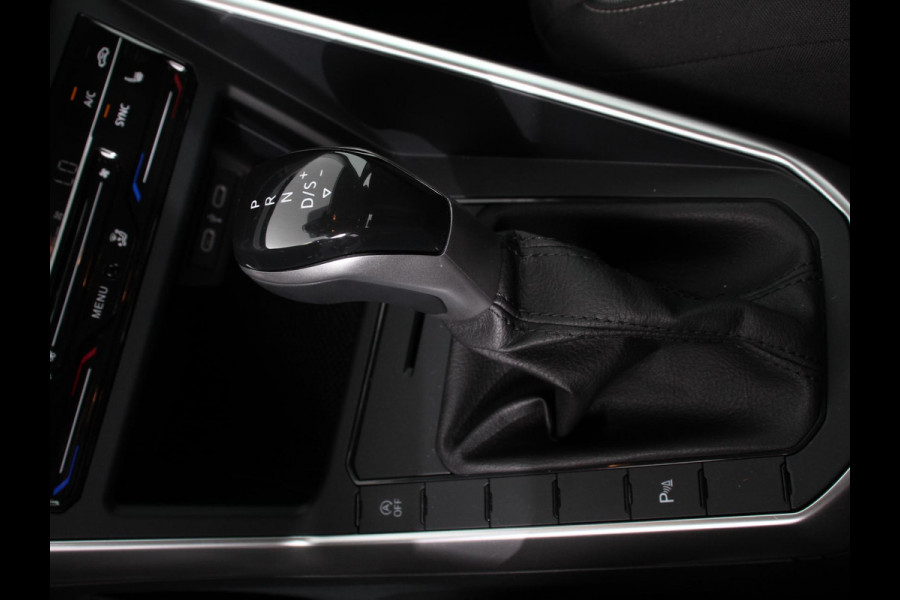 Volkswagen Polo 1.0 TSI DSG Life | Navigatie | Apple Carplay/Android Auto | Climate Control | Digitale Cockpit | Stoelverwarming | Parkeer sensoren | Adaptive Cruise Control | Lichtmetalen Velgen