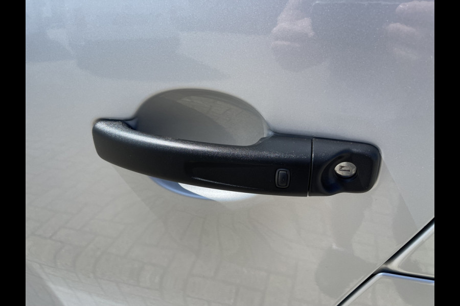 Opel Vivaro 1.6 CDTI L2H1 DC 5 persoons Irmscher GT Nr: 013 / 100 EcoFlex / vaste prijs rijklaar € 18.950 ex btw / lease vanaf € 319 / airco / cruise / navi / leer / camera / trekhaak / dubbele schuifdeur !