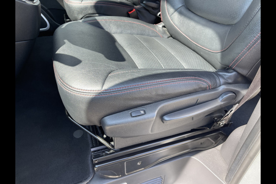 Opel Vivaro 1.6 CDTI L2H1 DC 5 persoons Irmscher GT Nr: 013 / 100 EcoFlex / vaste prijs rijklaar € 18.950 ex btw / lease vanaf € 319 / airco / cruise / navi / leer / camera / trekhaak / dubbele schuifdeur !