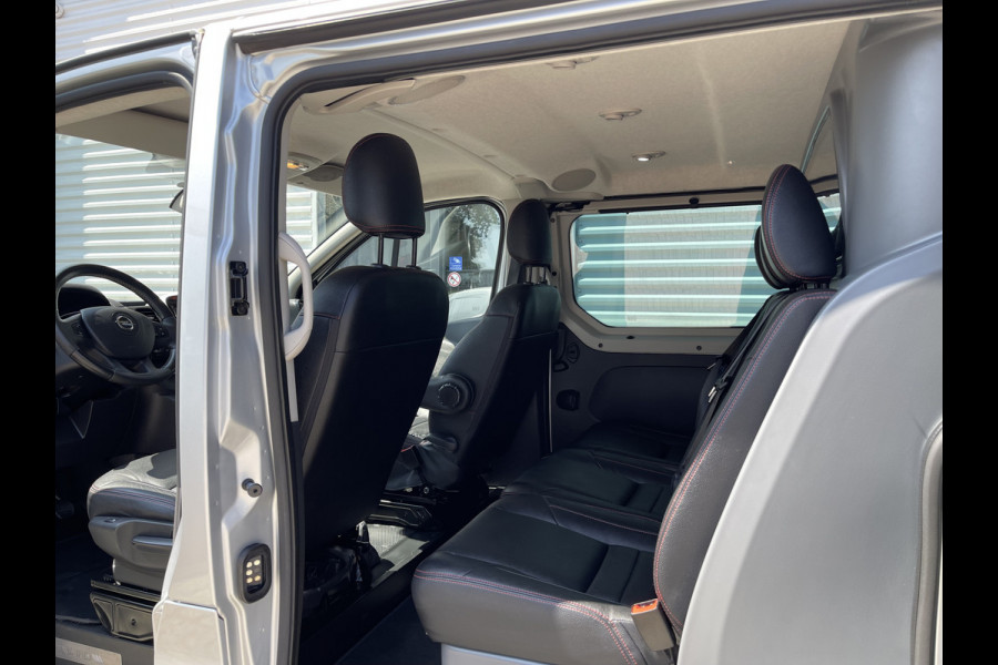 Opel Vivaro 1.6 CDTI L2H1 DC 5 persoons Irmscher GT Nr: 013 / 100 EcoFlex / vaste prijs rijklaar € 18.950 ex btw / lease vanaf € 319 / airco / cruise / navi / leer / camera / trekhaak / dubbele schuifdeur !
