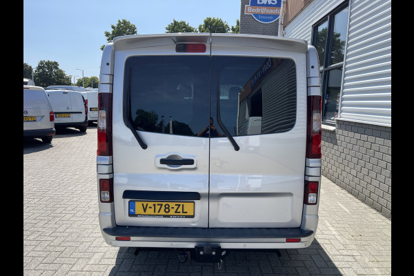 Opel Vivaro 1.6 CDTI L2H1 DC 5 persoons Irmscher GT Nr: 013 / 100 EcoFlex / vaste prijs rijklaar € 18.950 ex btw / lease vanaf € 319 / airco / cruise / navi / leer / camera / trekhaak / dubbele schuifdeur !