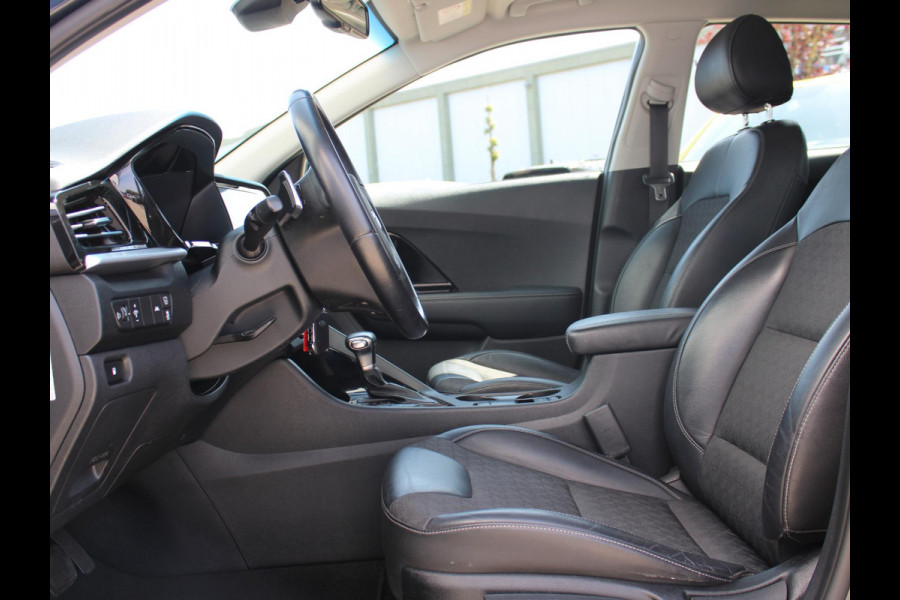 Kia Niro 1.6 GDi Hybrid DynamicLine | Navigatie | Achteruitrijcamera | Nederlandse dealer onderhouden auto |