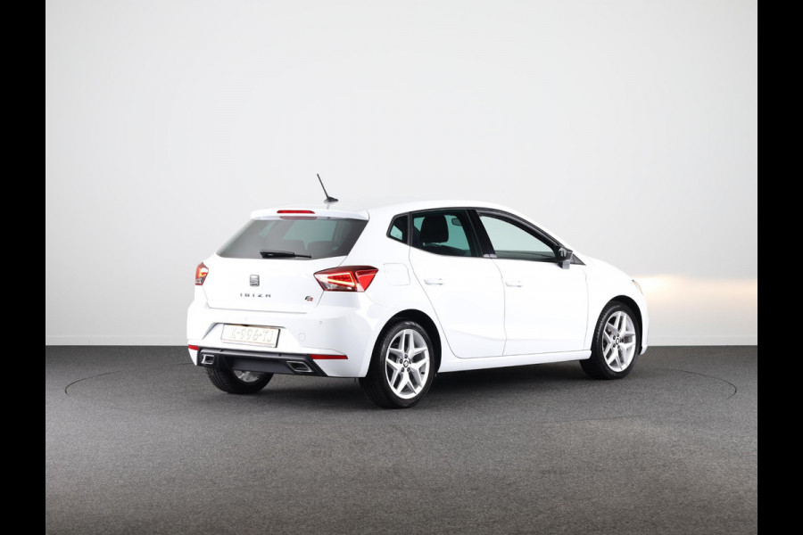 Seat Ibiza 1.0 TSI FR Business Intense 95pk | Navigatie | Climatronic | Parkeercamera | 17 inch lichtmetalen velgen | Apple carplay-Android auto