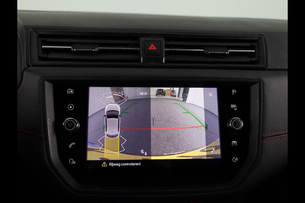 Seat Ibiza 1.0 TSI FR Business Intense 95pk | Navigatie | Climatronic | Parkeercamera | 17 inch lichtmetalen velgen | Apple carplay-Android auto