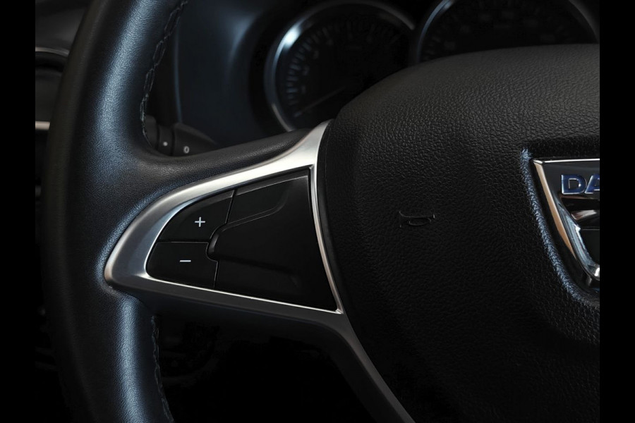 Dacia Logan MCV 0.9 TCe Laureate NAVIGATIE | TREKHAAK LAGE LM STAND | RIJKLAAR